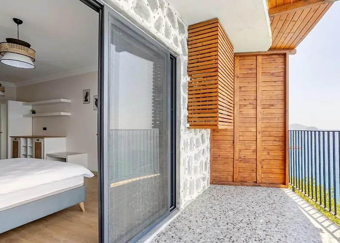 Σπίτι διακοπών Beachfront Cliff House - Private
