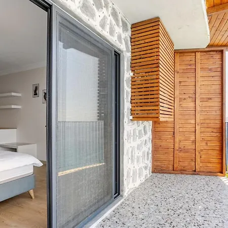 度假居 Beachfront Cliff House - Private
