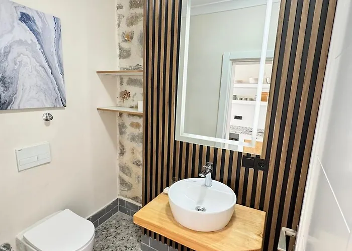 Vakantiehuis Beachfront Cliff House - Private Alanya