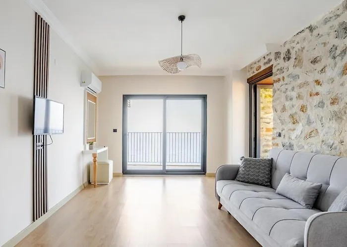 Beachfront Cliff House - Private * Alanya