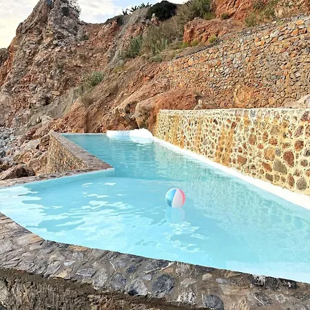 Beachfront Cliff House - Private Alanya