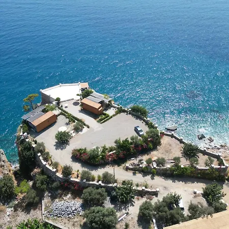 Beachfront Cliff House - Private Alanya